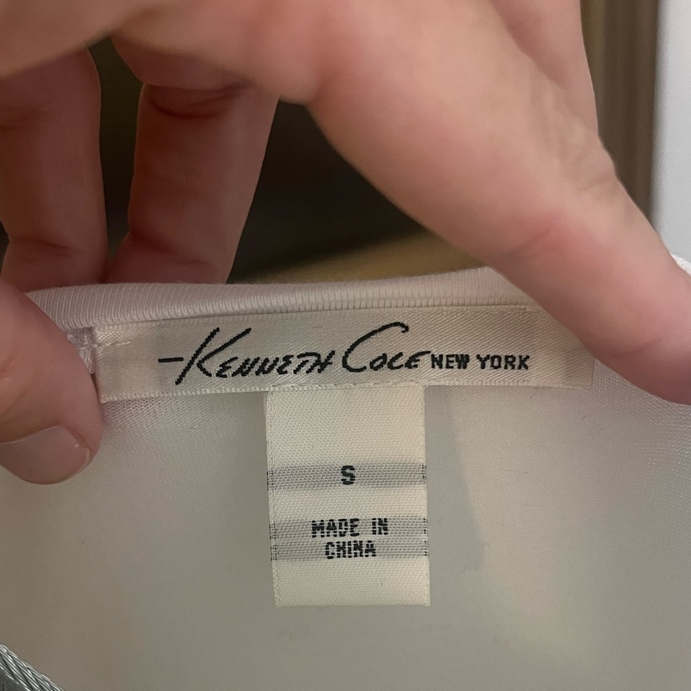 Kenneth Cole New York White Short Sleeve Tee - Picture 6 of 6